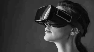 The Intersection of Virtual Reality and Augmented Reality: Blurring the Lines