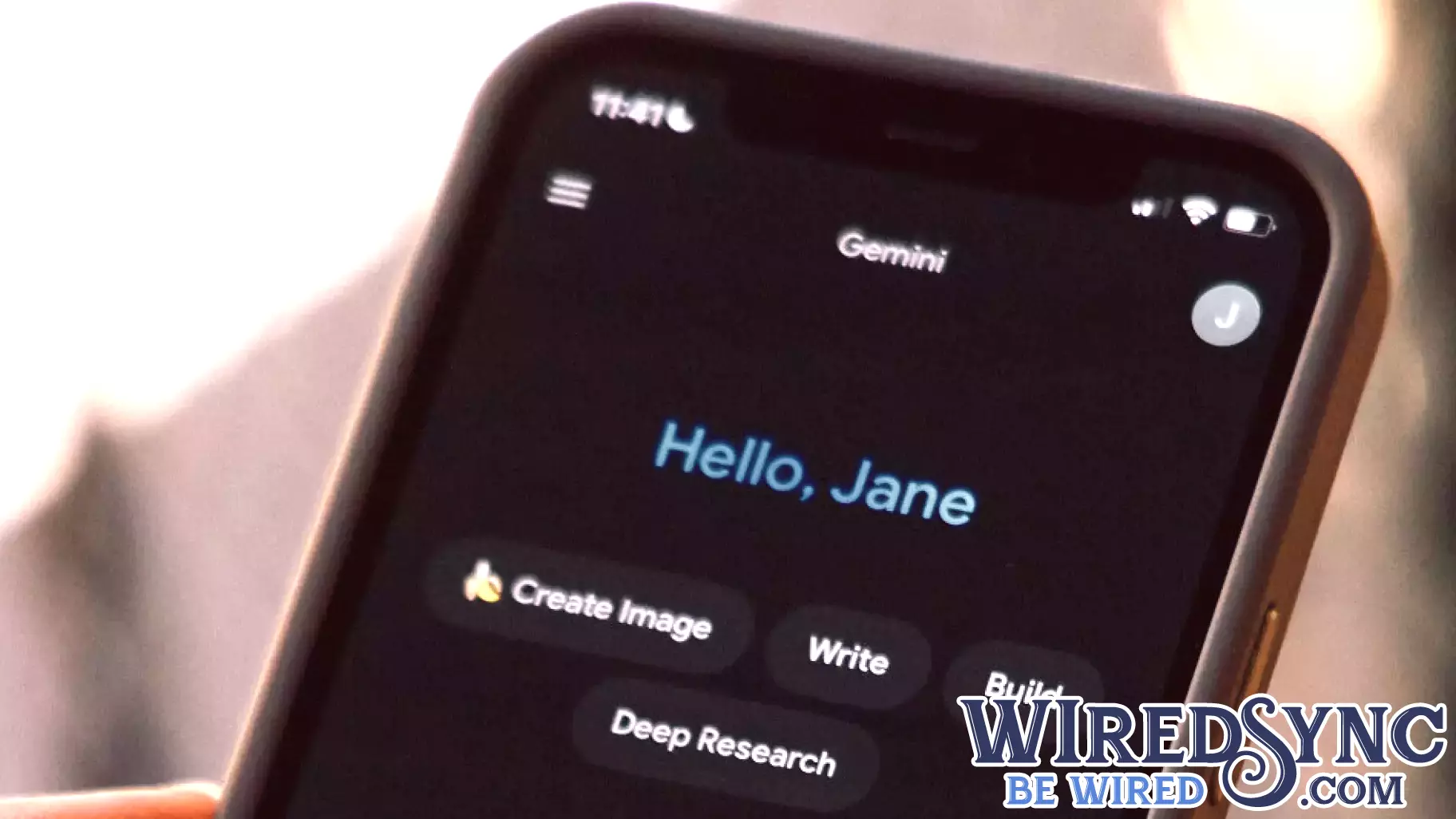 Apple Collaborates with Google to Enhance AI Integration in Its Products