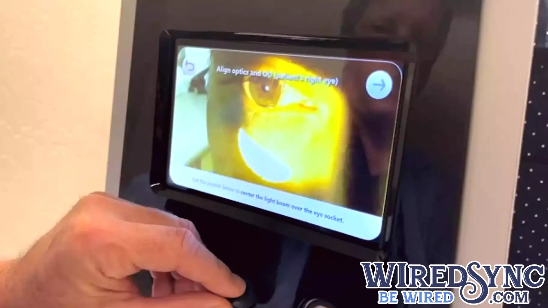 Innovative Technology Revolutionizes Treatment for Macular Degeneration