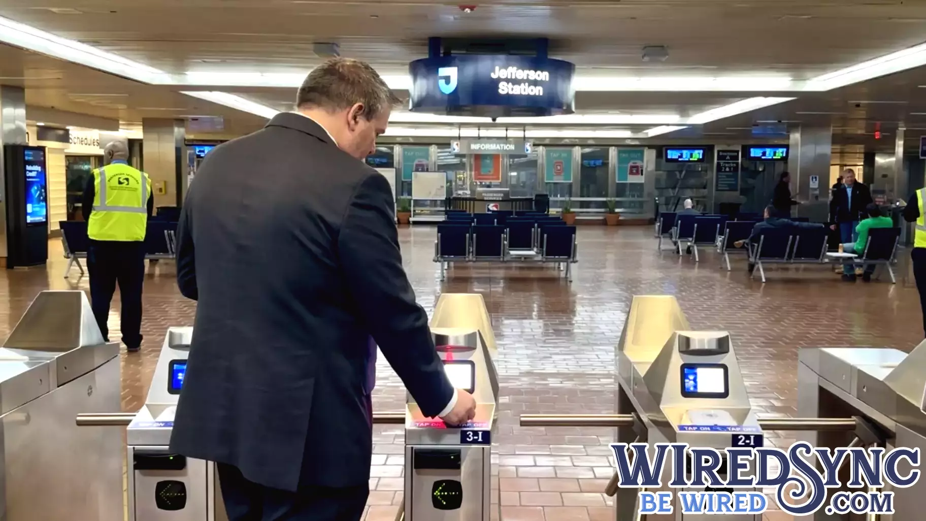 SEPTA Introduces Contactless Payment Options for Regional Rail Passengers