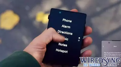 The Light Phone III: A Minimalist Innovation or Outdated Concept?