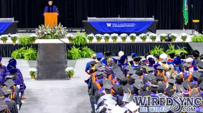 What a longtime Google AI leader told UW computer science students at their graduation